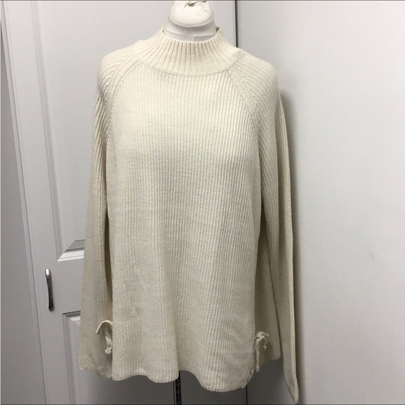 Unit Fashion Inc. Women’s Oversized Mock Neck Ribbed Sweater, Ivory, size 1X - Picture 4 of 10